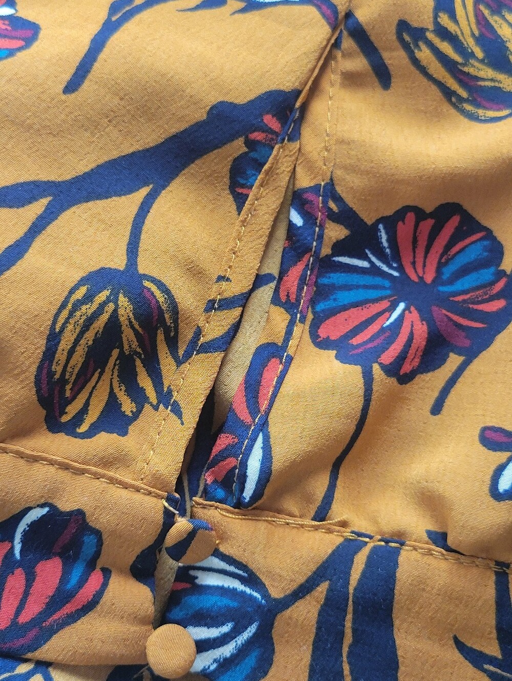 Maurices Floral Tie Cuff Blouse XXL - Picture 8 of 12